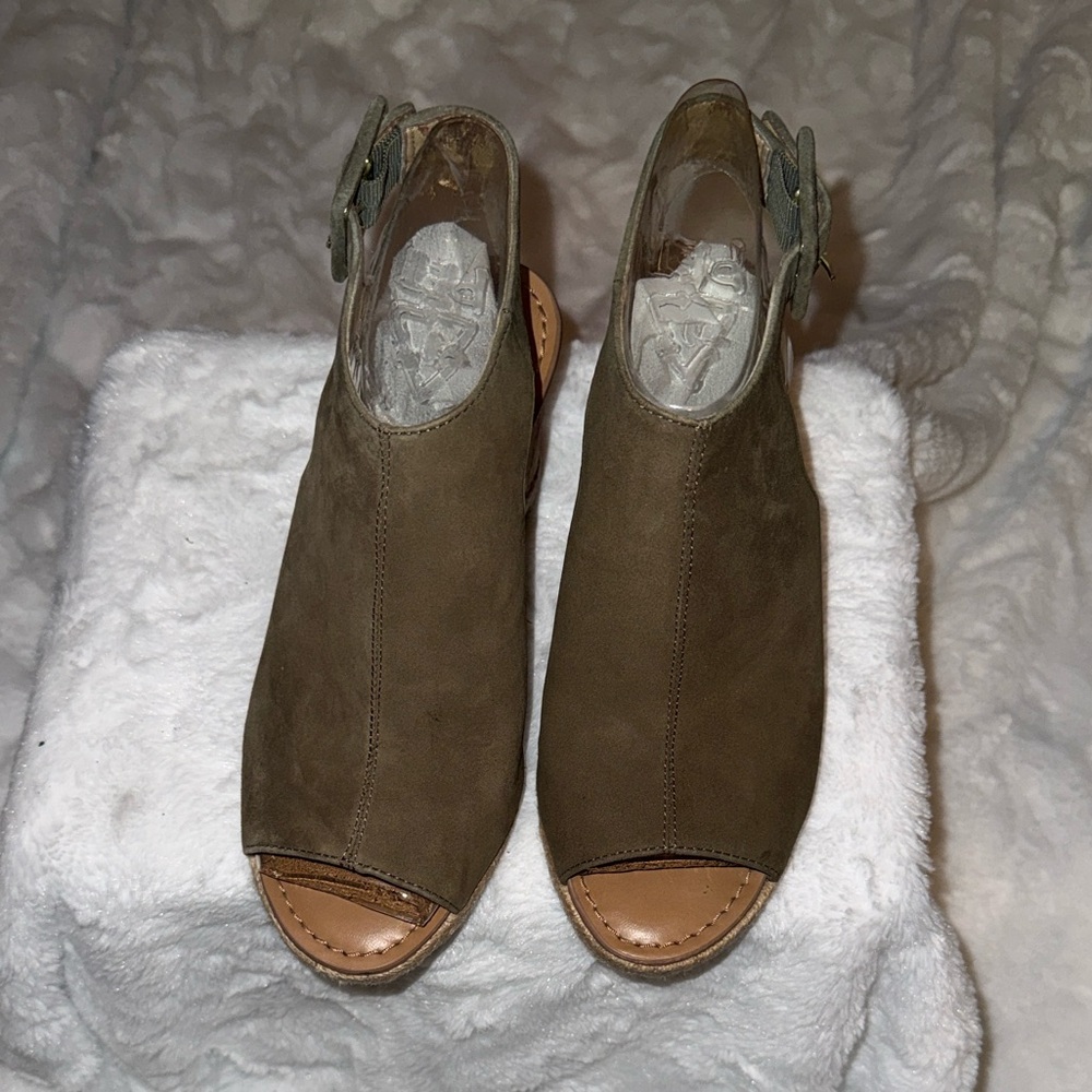 Franco Sarto Olive Wedge Sandals